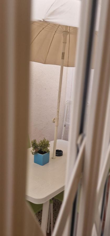 Barcelona,Apartamento Con Terraza Apartman L'Hospitalet de Llobregat Kültér fotó