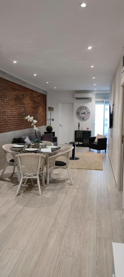 Barcelona,Apartamento Con Terraza Apartman L'Hospitalet de Llobregat Kültér fotó