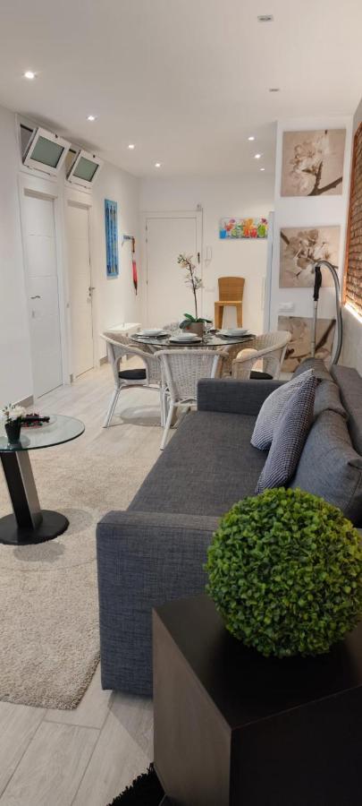Barcelona,Apartamento Con Terraza Apartman L'Hospitalet de Llobregat Kültér fotó