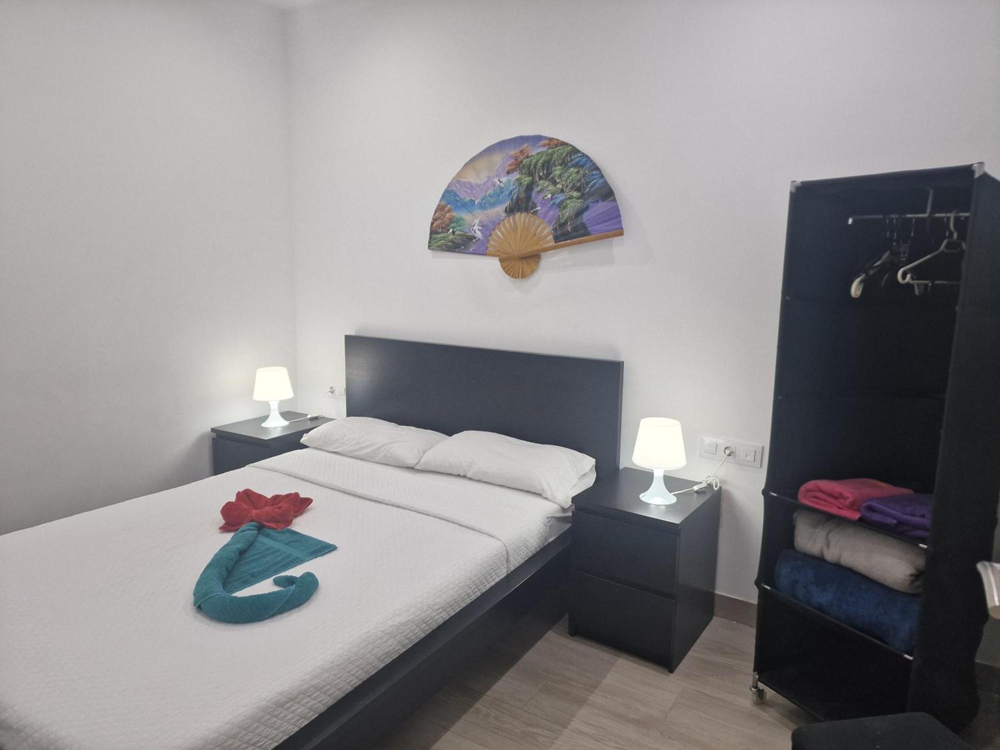 Barcelona,Apartamento Con Terraza Apartman L'Hospitalet de Llobregat Kültér fotó